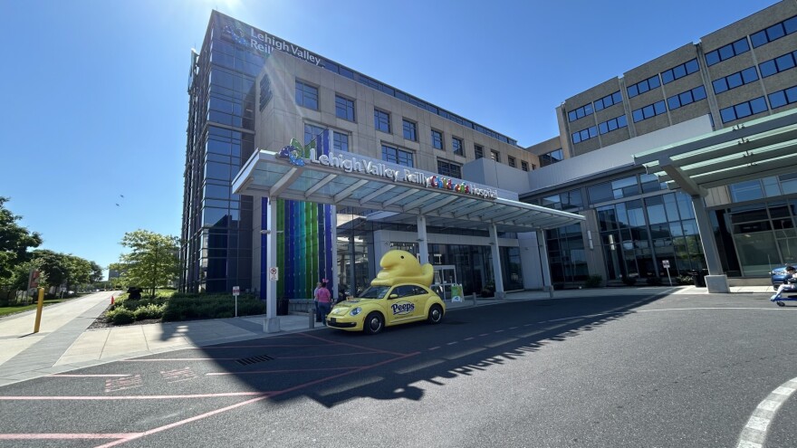 Peeps and LVHN outside