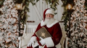 thumbnail_Santanicebook1.jpg