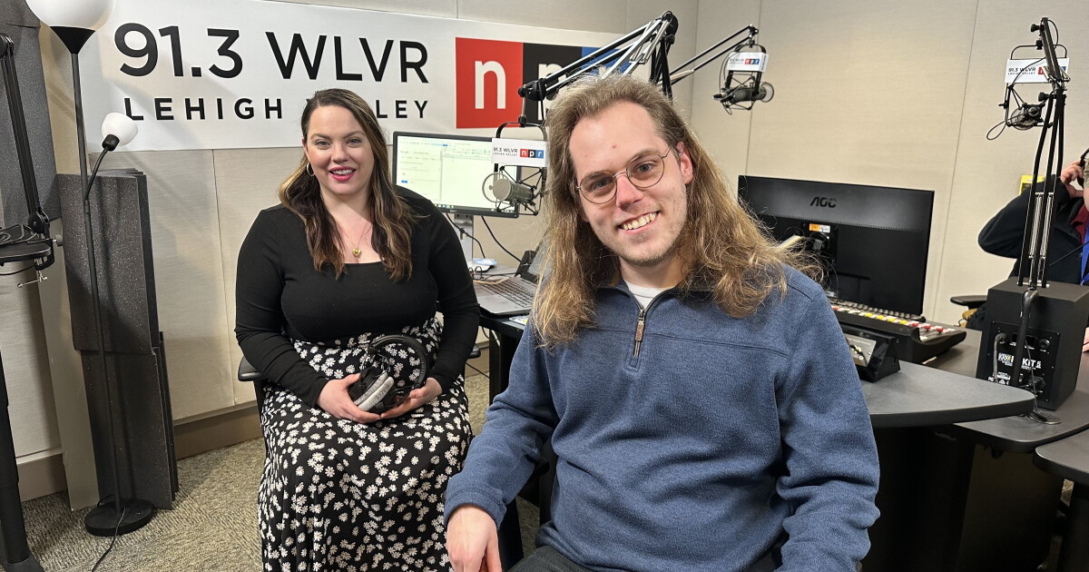 WLVR Radio named outstanding news operation, wins 14 awards in Pa. Professional Keystone Media Awards WLVR Radio named outstanding news operation, wins 14 awards in Pa. Professional Keystone Media Awards