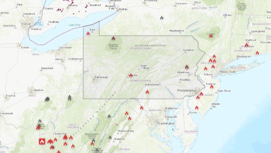 Active and contained wildfires