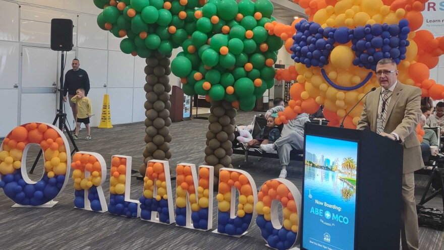 Orlando Balloons LVIA.jpg