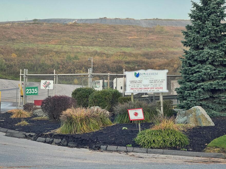 Bethlehem landfill entrance sign 2