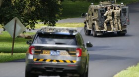 Law enforcement officers continue the search for escaped convict Danelo Cavalcante in Glenmoore, Pa., Monday, Sept. 11, 2023. (AP Photo/Matt Rourke)