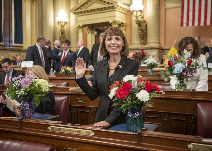 Milou Mackenzie Swearing In 2023