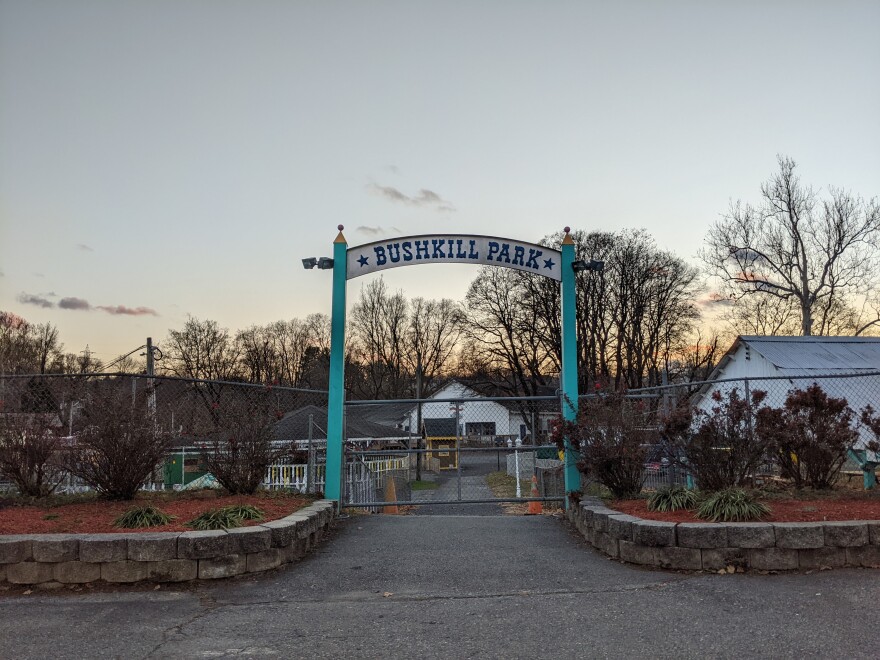 Bushkill Park at dusk.jpg