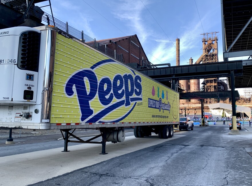221229 PeepsFest truck.jpg