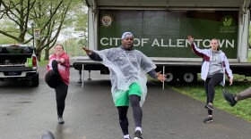230429 VegFest BoomFit Strength Club stretches.jpg
