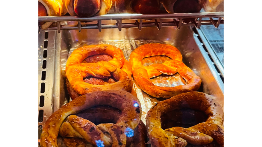 bavarian pretzels at Chriskindlmarkt