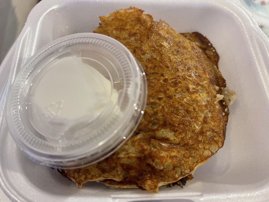 Potato pancakes at Christkindlmarkt