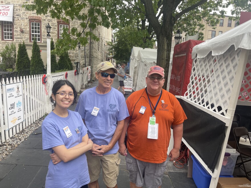 Musikfestvolunteers.jpg