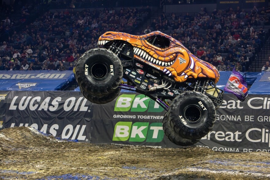 Monster Trucks 8.jpg