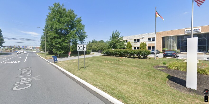 City Line Rd and Airport Road