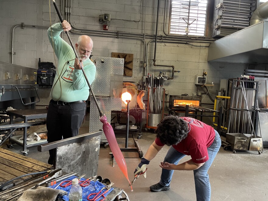 glass-blowing-banana-factory