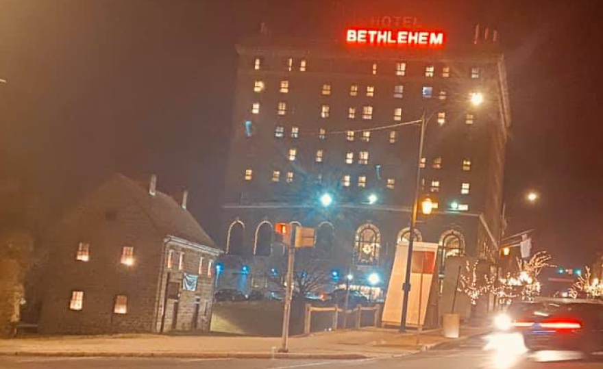 Hotel Bethlehem rooftop sign tradition