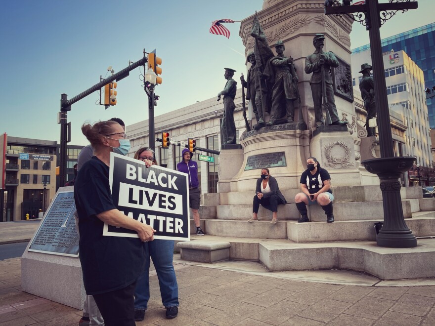 LV-Black-Lives-Matter-Allentown-response-t-Derek-Chauvin-2