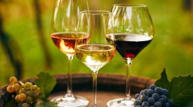ArtsQuest wine dinner