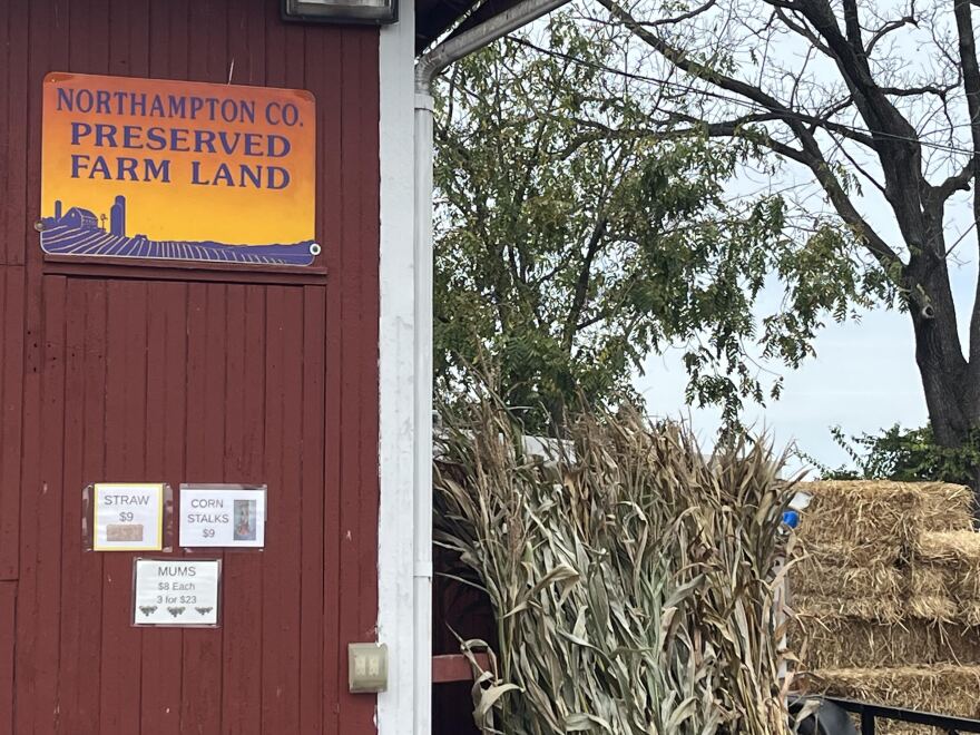 farm sign.jpg