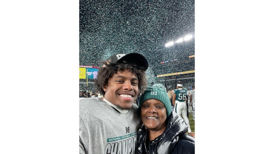 Jahan Dotston and Mom