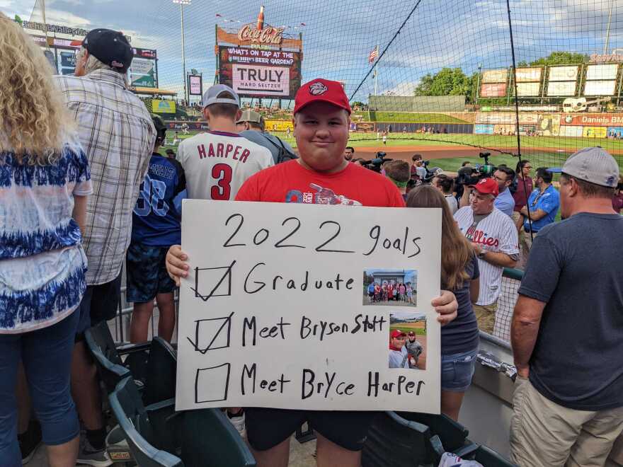 IronPigs2-1