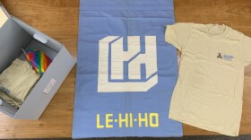 230623 Le-Hi-Ho banner and Lambda Center shirt