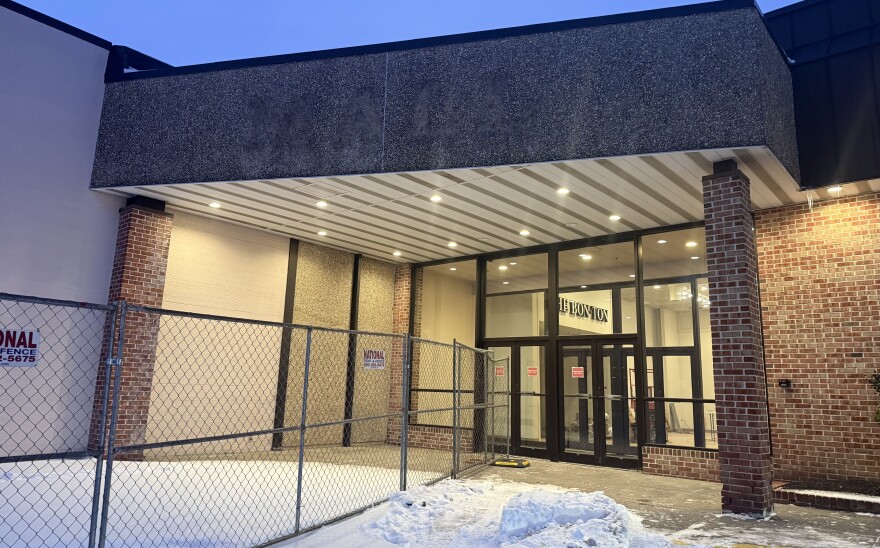 The entrance to the former Bon-Ton at the South Mall