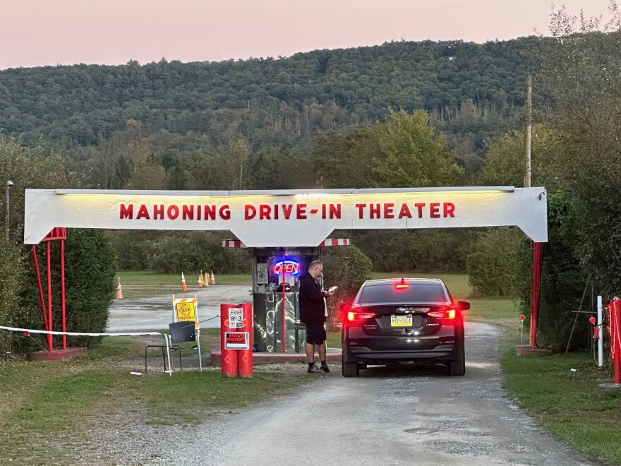 Mahoning Drive-in