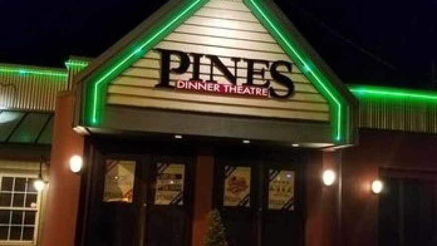 pines-dinner-theatre1.jpg