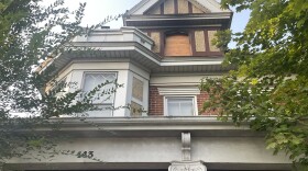 tophalfhouse.jpg