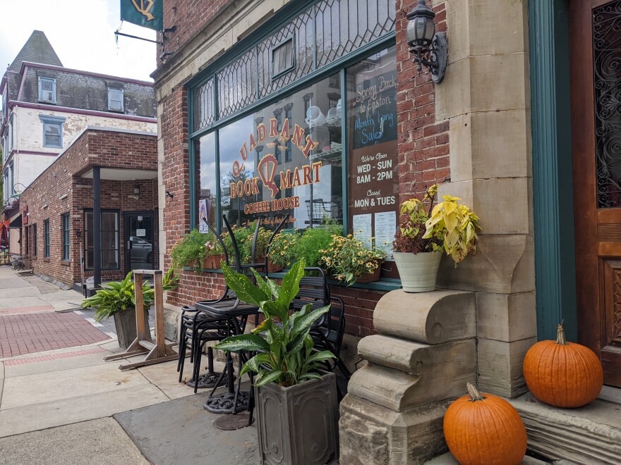 Quadrant Books store front