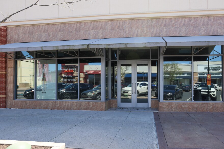 Suite 606 Entrance at the Promenade