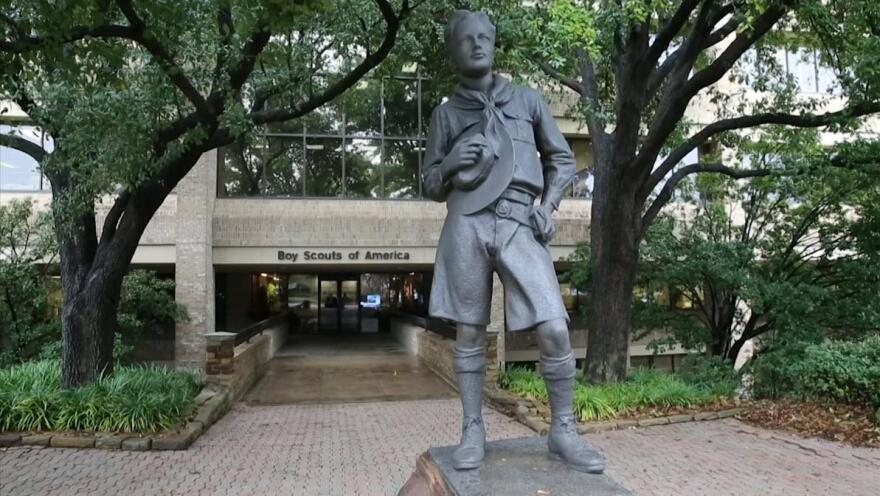 Boy Scouts statue