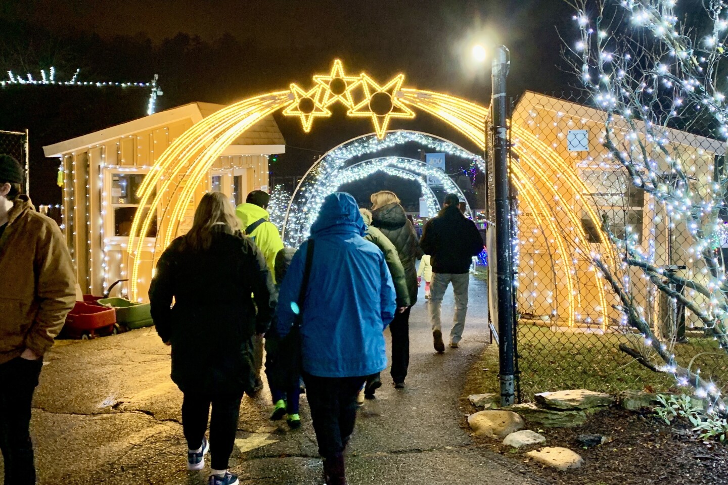 PHOTOS: Winter Light Spectacular 2023 | LehighValleyNews.com