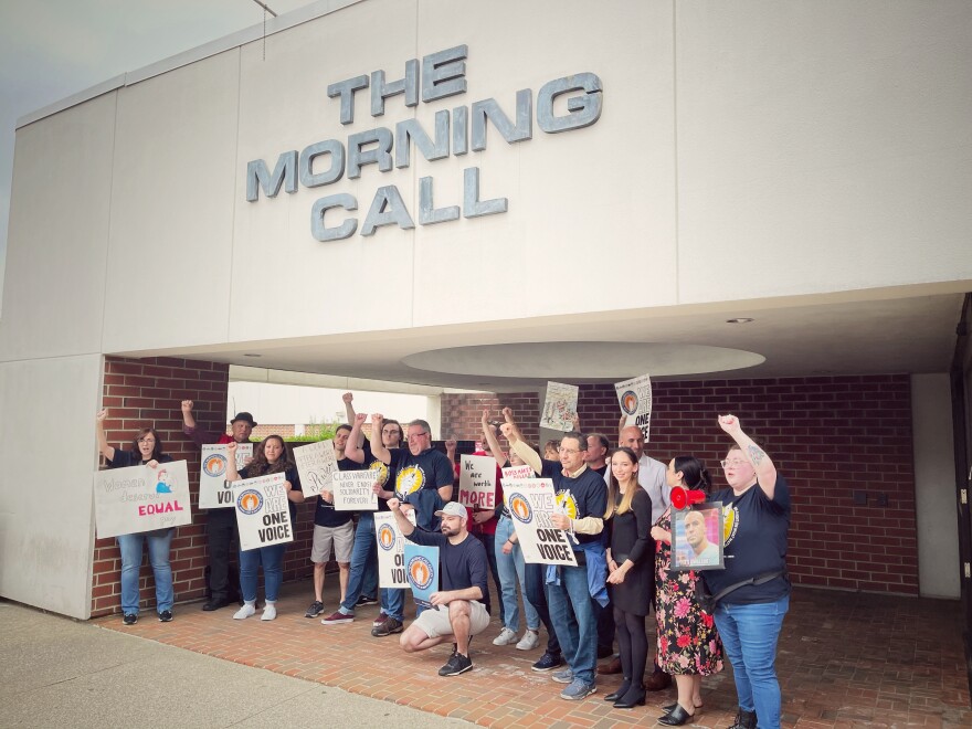 Morning-Call-strike-rally