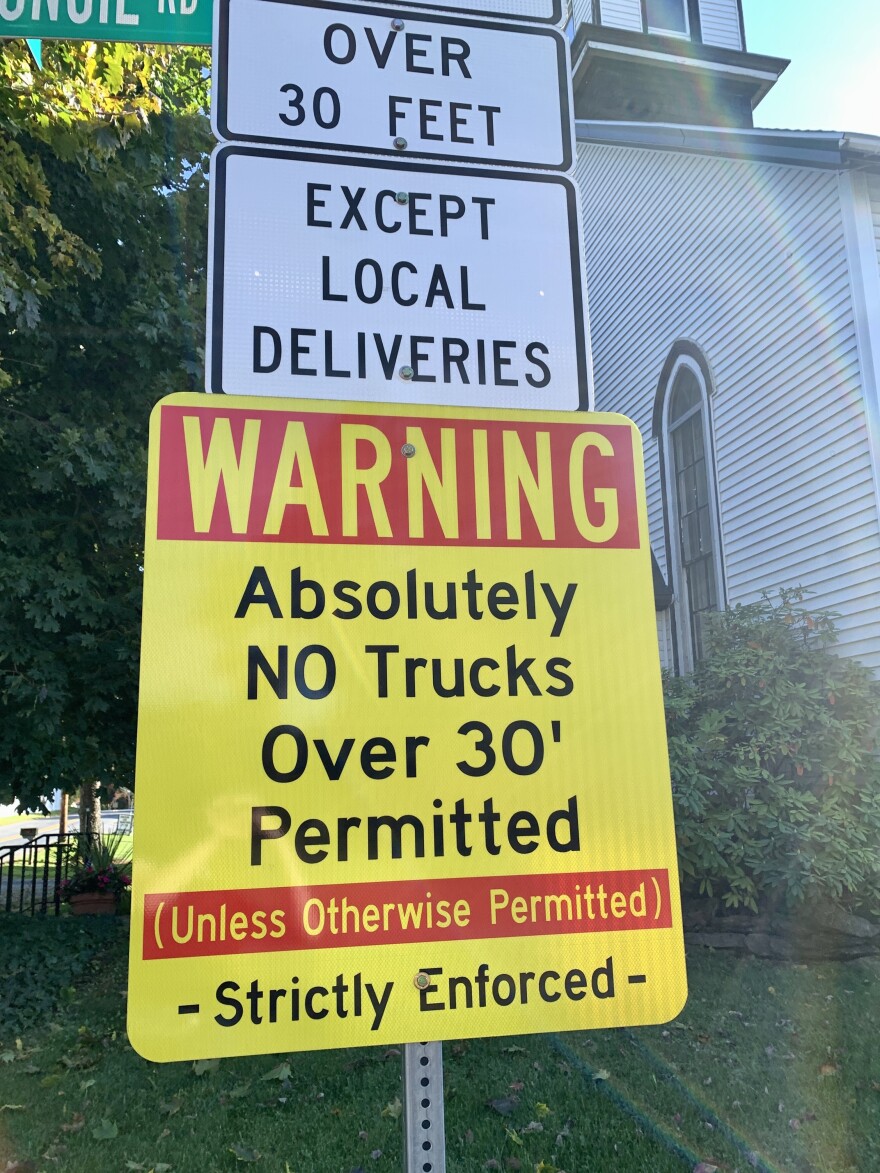 221015 Lower Mac truck sign.jpg