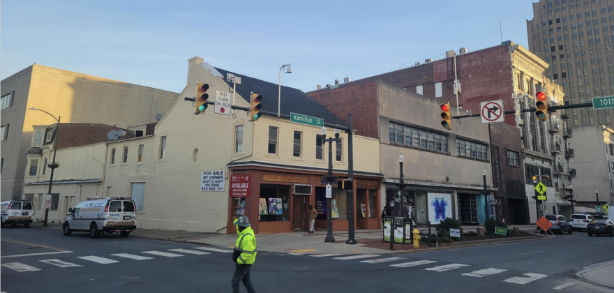 Hamilton street corner.png