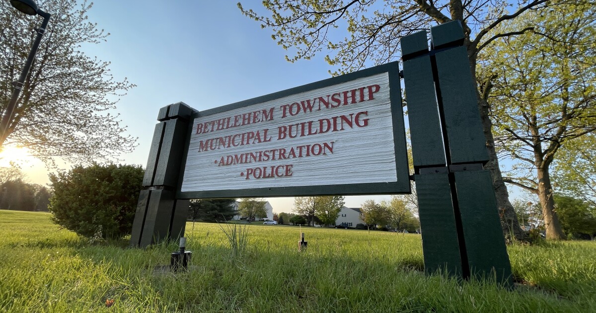 Bethlehem Township Zoning Hearing Board denies plans for Wawa on