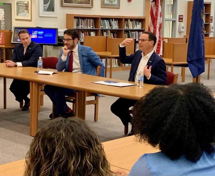 Shapiro roundtable.jpg