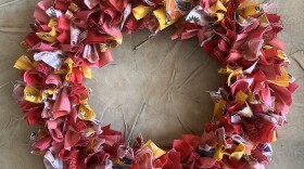 thumbnail_DIY Fabric Wreath.jpg