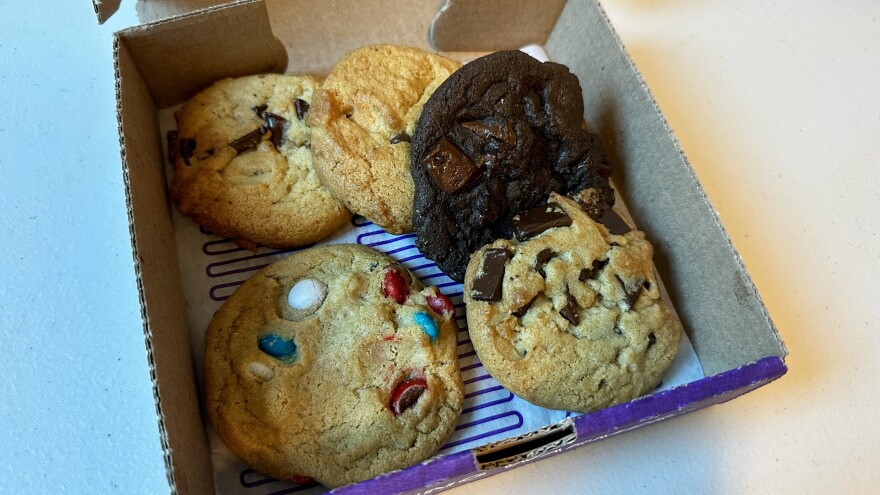 insomniacookies2.jpg