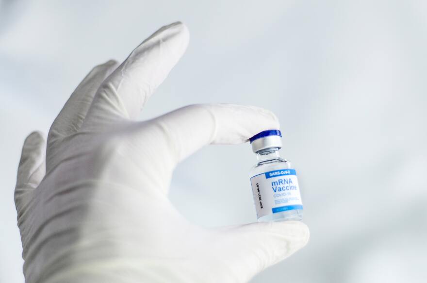 moderna-covid-vaccine