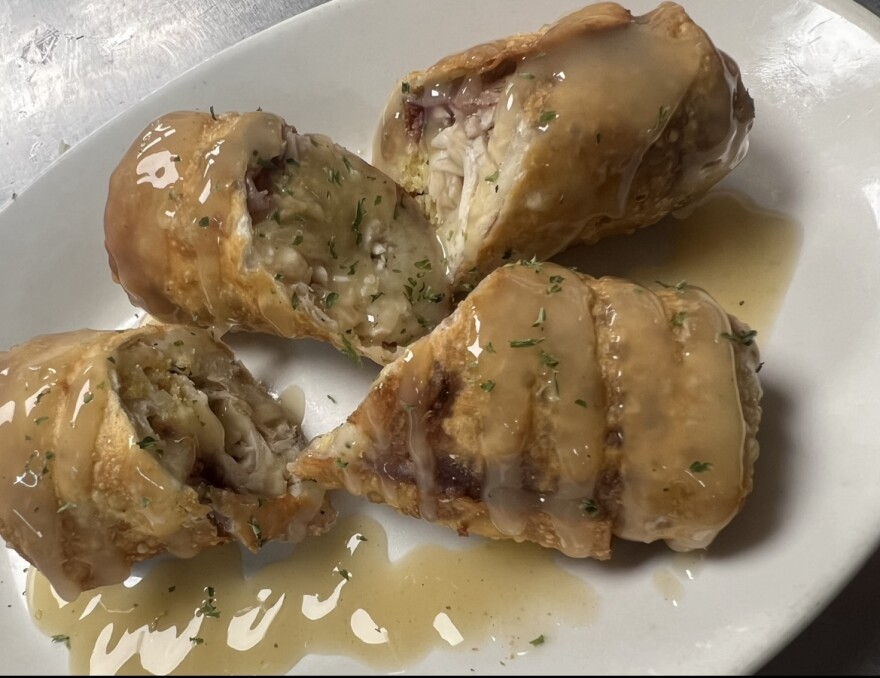 Thanksgiving Egg Rolls