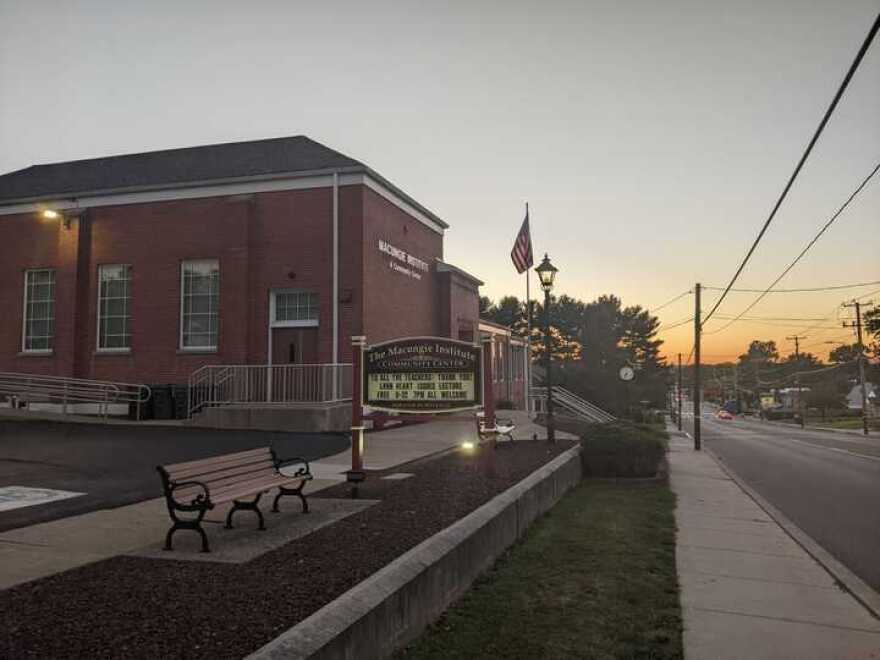 pxl_20220901_233640087_720