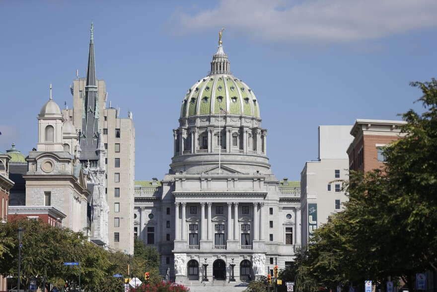 Harrisburg-Capitol-building