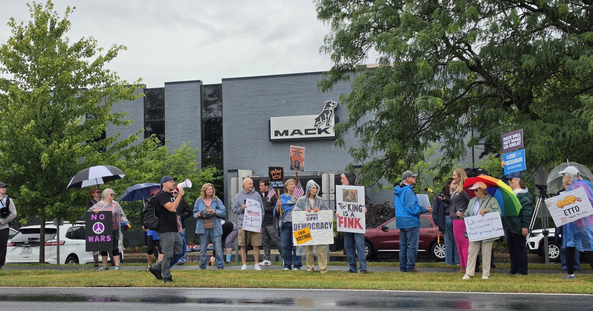 Protesters rally outside Trump ‘photo op’ at Mack Trucks