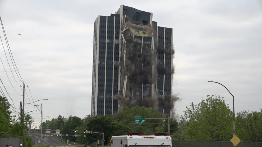 thumbnail_tower implosion.png