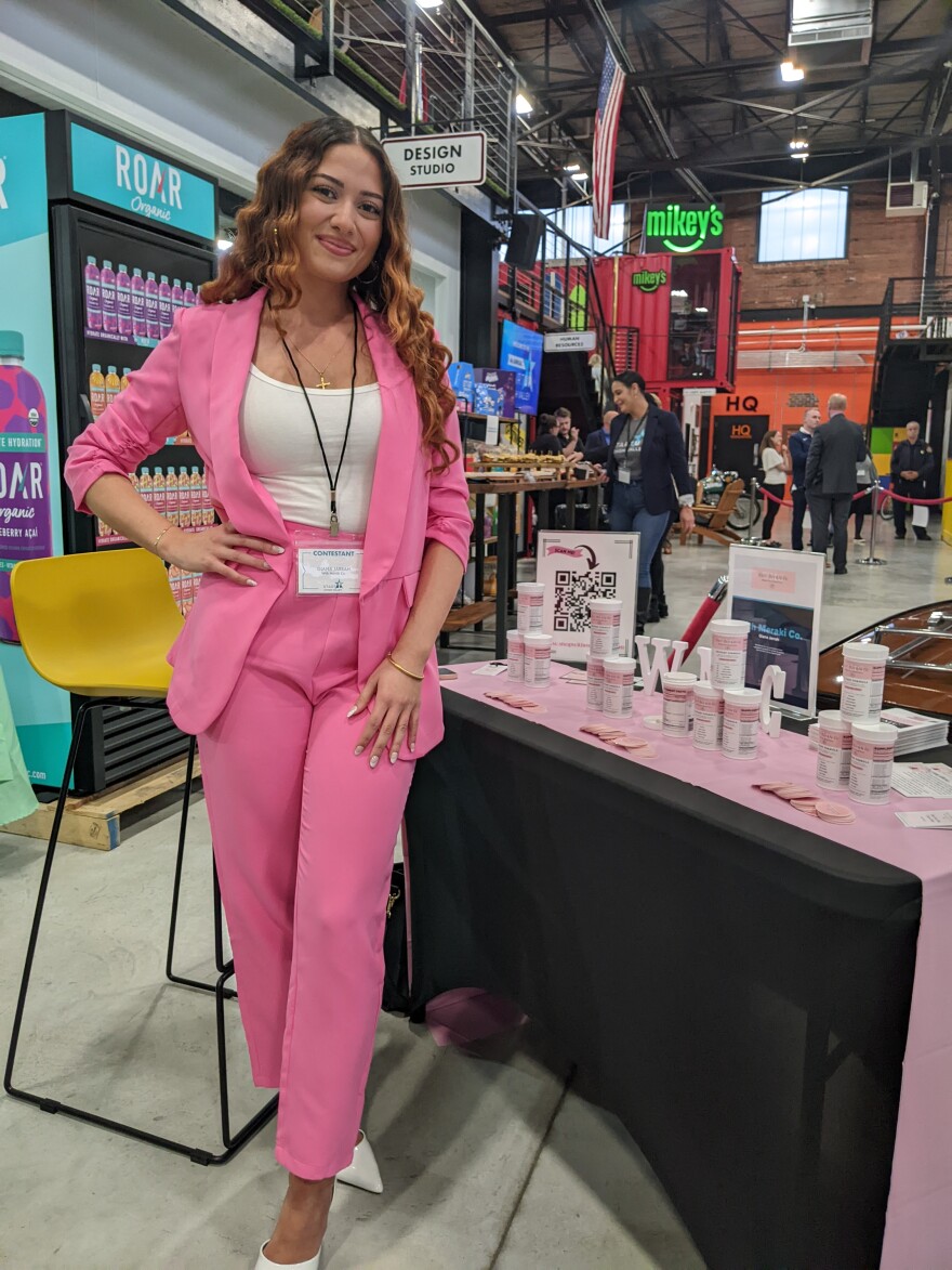 StartUp Lehigh Valley - Giana Jarrah at With Meraki Co booth.jpg