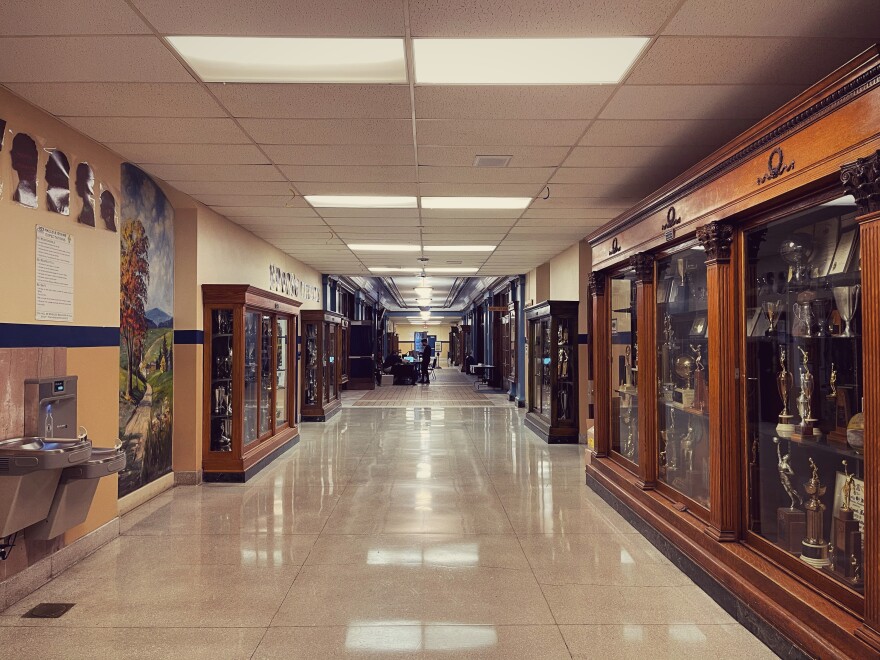 Empty-hallway-at-William-Allen-HIgh-School