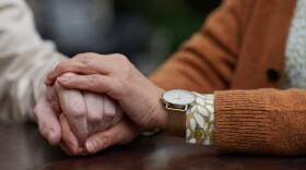old-hands2-pexels
