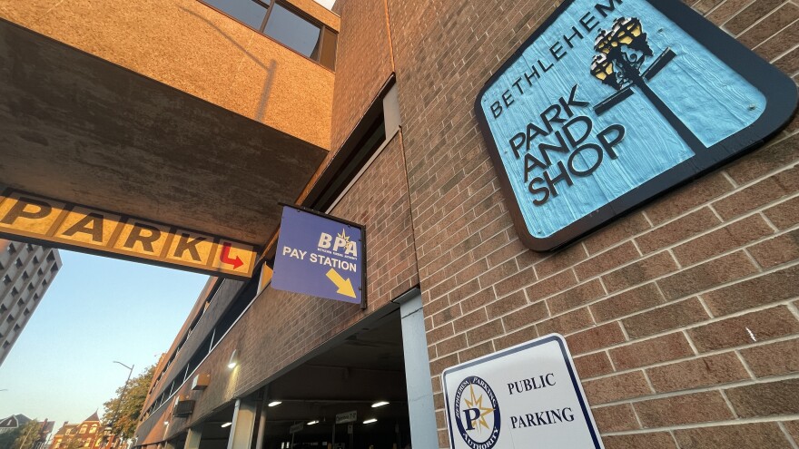 Walnut Street Garage