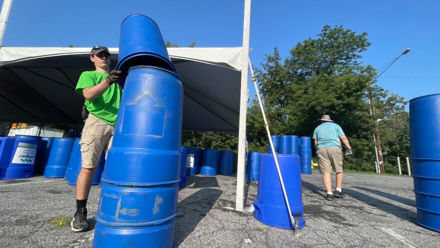 Stacking recycling barrels